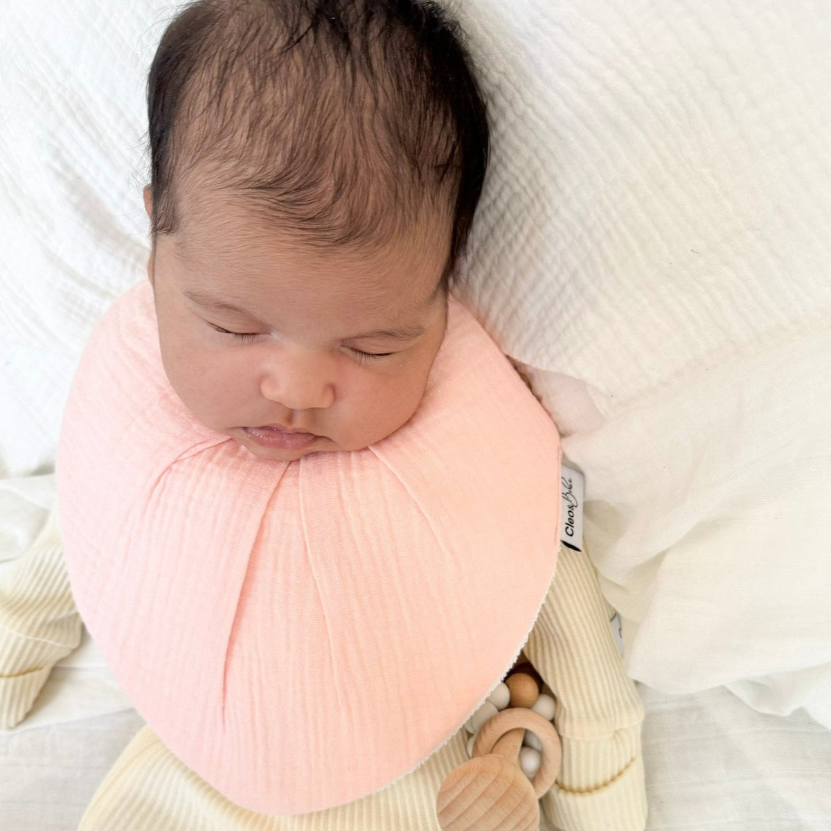 Waterproof Bandana Bib - Peach