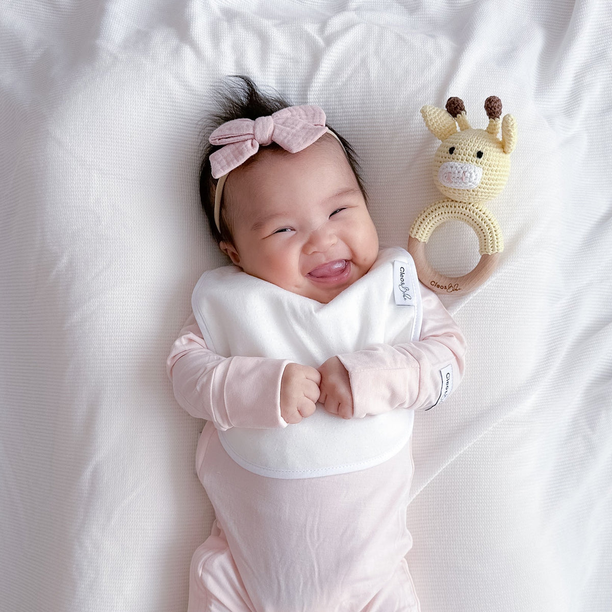 Waterproof Bib Bandana / Classic - White Rose Pointelle