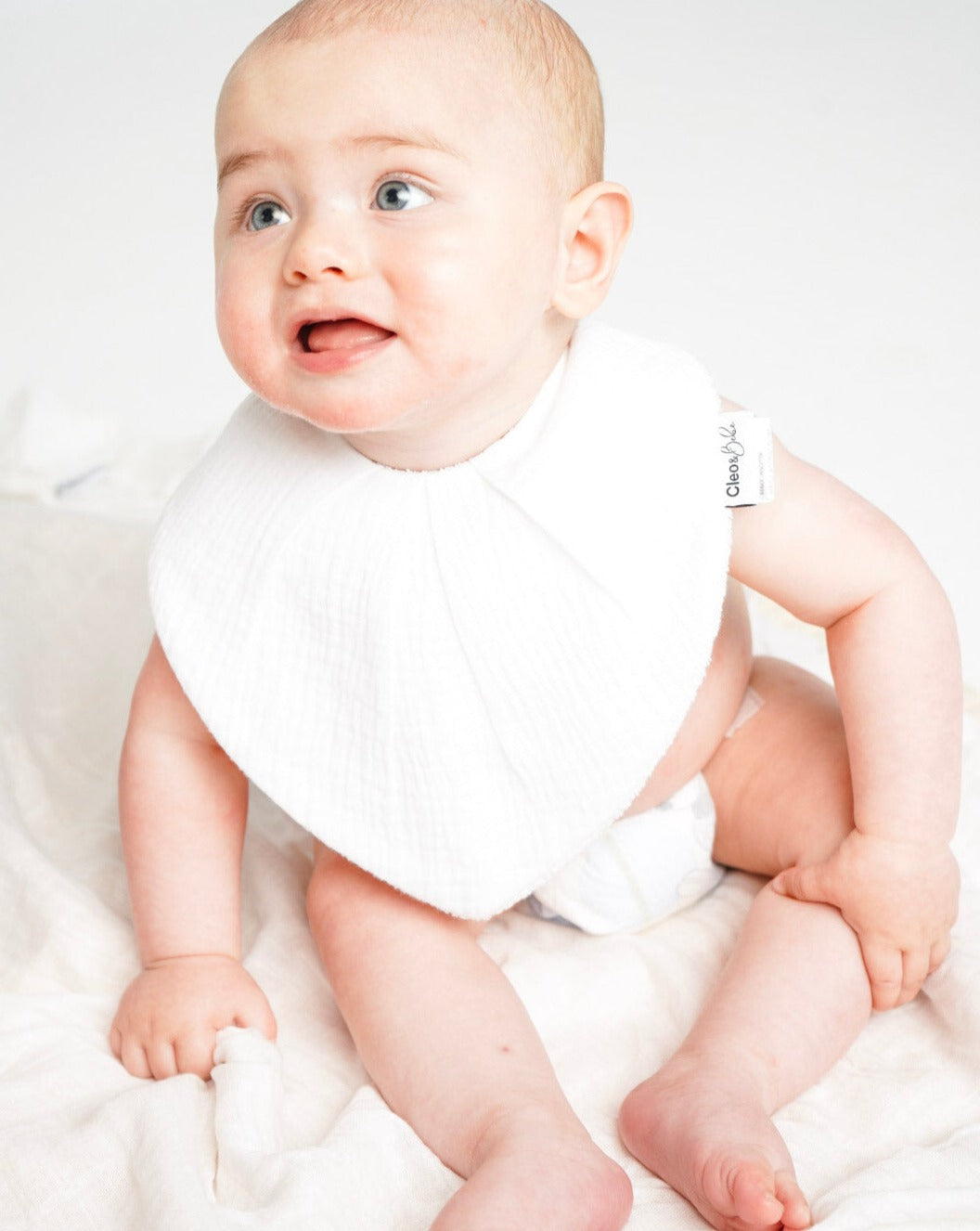 Muslin Gift Box - Yellow Onesie