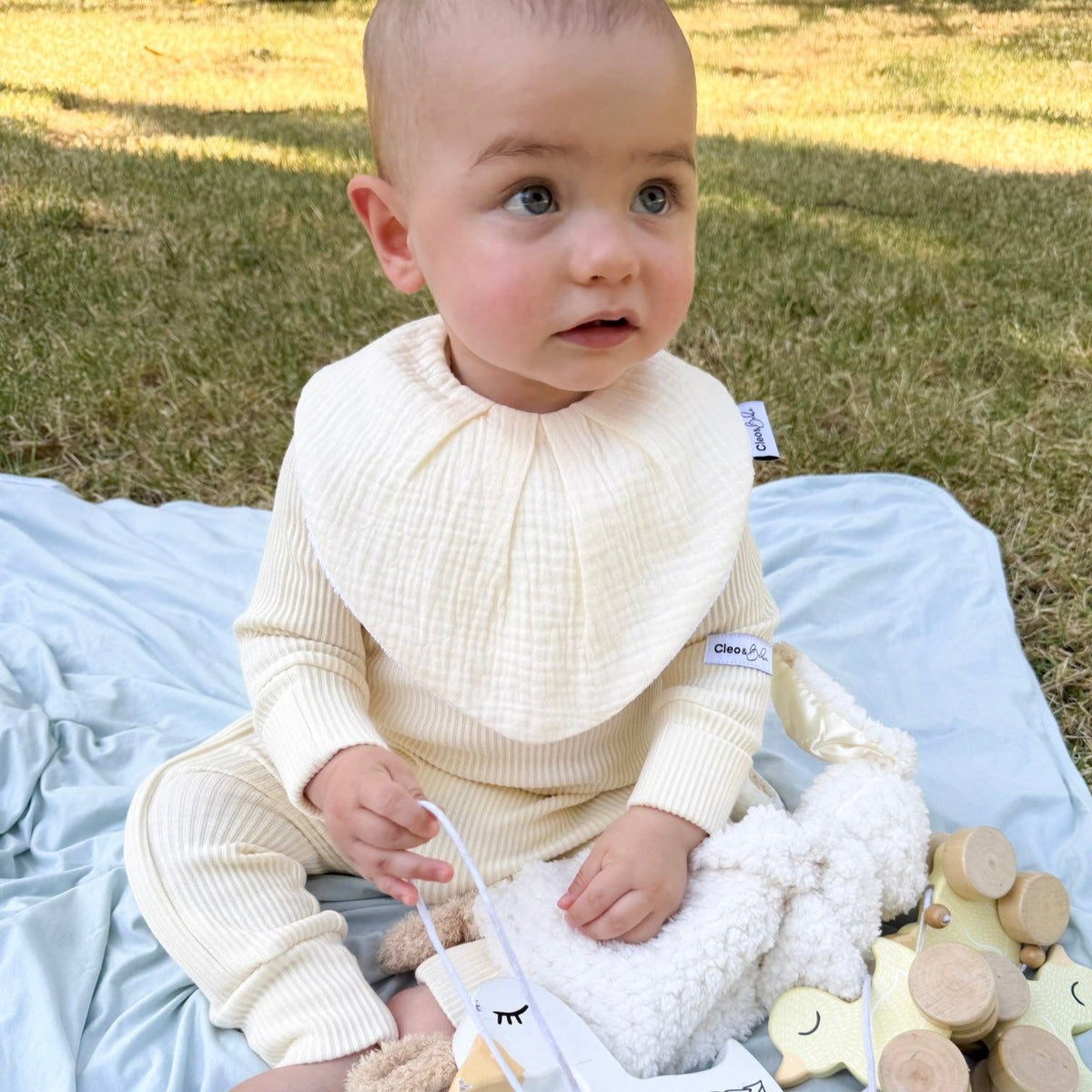 Baby Gift Box - Cozy Lemon